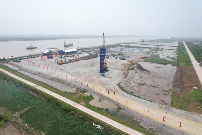 Construction of multi-purpose port in Ninh Binh gets underway