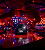 Mercedes-Benz trưng bày loạt xe sang gần 100 tỷ đồng tại triển lãm LiveRARE