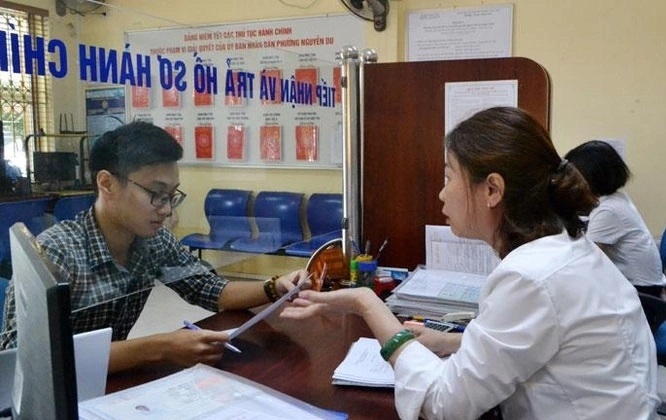 Hai trường hợp làm việc tại các hội quần chúng được hưởng chính sách như công chức