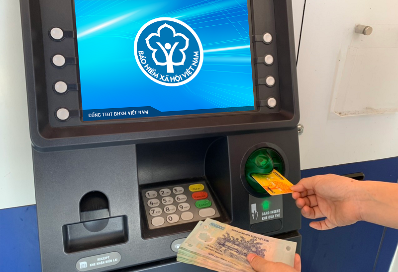 Cập nhật căn cước công dân kết hợp chi trả lương hưu qua tài khoản