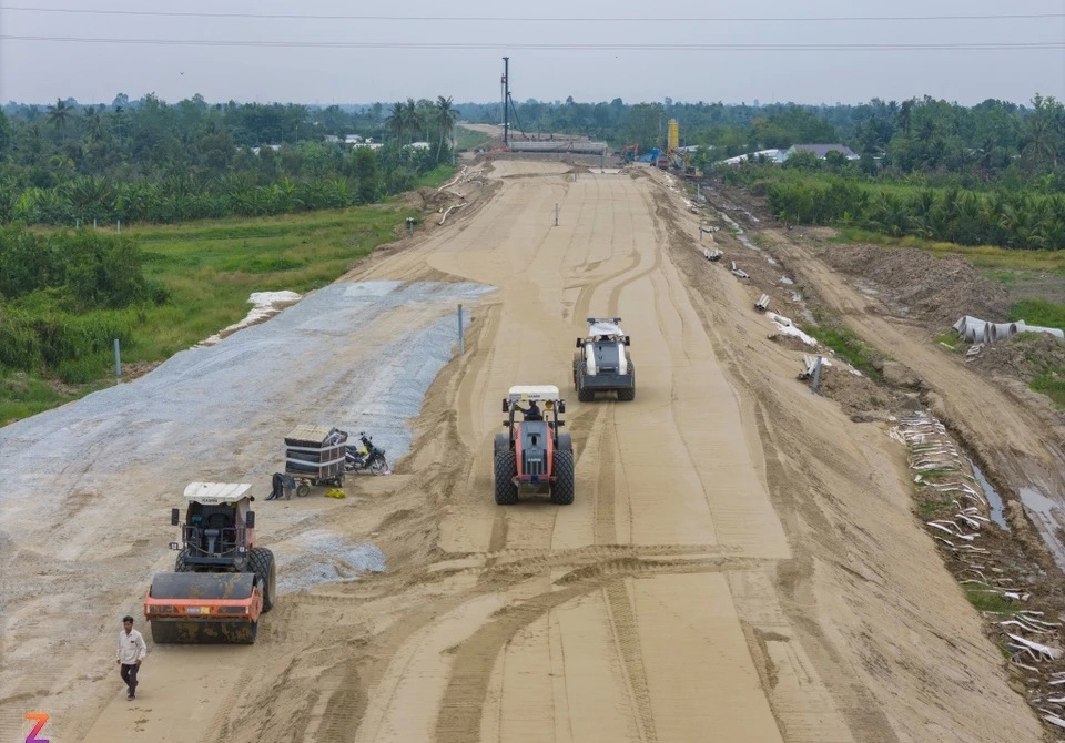 Quyết tâm hòa thành cao tốc Cần Thơ - Cà Mau vào tháng 12-2025