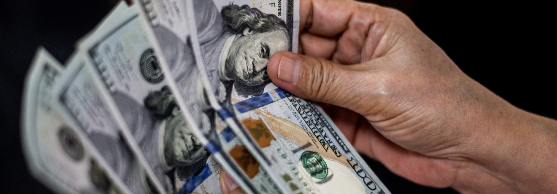 Giới đầu cơ đặt cược đồng USD tiếp tục mất giá