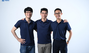  Từ trái sang: Lê Trọng Hưng (CTO), Nguyễn Hải  Âu (CEO), Nguyễn Văn Đại (COO)