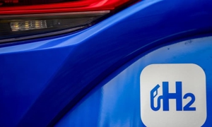 Một chiếc xe chạy bằng pin nhiên liệu hydro Toyota Mirai được chụp ảnh tại Berlin, Đức.
