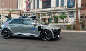 Xe Hyundai tự hành, chạy hoàn toàn bằng điện của Motional hiện có sẵn trên ứng dụng Lyft tại Las Vegas. Ảnh: Motional.