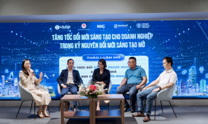 Phiên Tọa đàm với sự điều phối của Bà Phạm Thị Thu Hằng - Chủ tịch HĐQT BambuUP