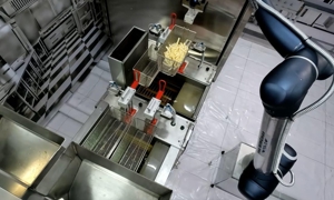 Wingman, người máy đầu bếp (Ảnh: Internet) 