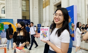 Ngoài phiên bản giấy thông thường, "Từ điện 202X" sẽ có cả phiên bản NFTs