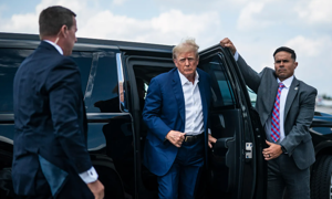 Vừa qua, những hình ảnh giả mạo do Generative AI tạo ra về vụ bắt giữ cựu Tổng thống Mỹ Donald Trump đã lan truyền trên mạng xã hội 