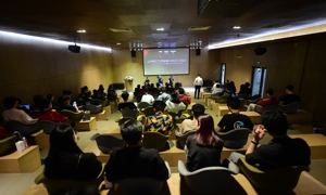 Các đề tài của cuộc thi dựa trên tính thực tiễn, hiệu quả trong giải pháp, tính khả thi để phát triển