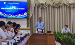 Chủ tịch UBND TP.HCM Phan Văn Mãi chủ trì phiên họp Ban Chỉ đạo về Chuyển đổi số và ra mắt Trung tâm Chuyển đổi số TP.HCM, chiều 30/1.