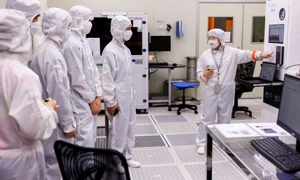 Sự phát triển của ngành bán dẫn tại Đài Loan diễn ra rất nhanh, nhanh hơn khả năng đào tạo kỹ sư của các trường học mỗi năm