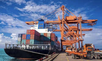 Điểm danh loạt cổ phiếu đầu ngành bị bán quá mức bởi thuế quan, có thông tin thuận lợi là cơ hội mua