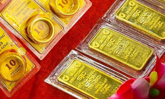 Giá vàng nhẫn “4 số 9” giảm mạnh hơn vàng miếng SJC