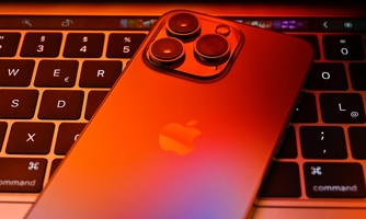Bên trong phòng thử nghiệm độ bền iPhone của Apple 