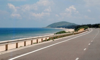 Phó Thủ tướng Trần Hồng Hà yêu cầu đẩy nhanh tiến độ đầu tư xây dựng hệ thống đường bộ ven biển
