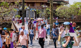 Du lịch Huế: Trong 7 tháng đầu năm 2025, đón hơn 4 triệu lượt khách