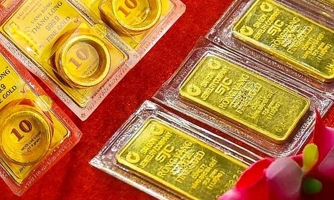 Giá vàng miếng SJC phân hoá, giá vàng nhẫn gần như bất động
