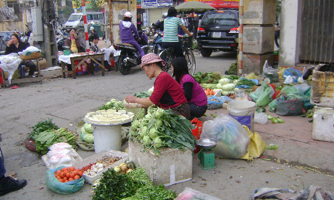 Hà Nội xử lý dứt điểm các chợ, tụ điểm kinh doanh tự phát