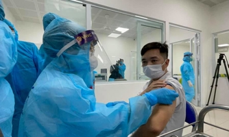 Thêm 3 người nhập cảnh nhiễm Covid-19, hơn 52.000 người đã tiêm vaccine