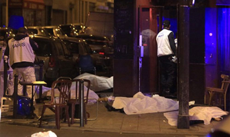 Hộ chiếu Syria trong người kẻ khủng bố Paris