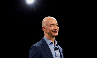 Cú tăng tốc tài sản chóng mặt của ông chủ Amazon