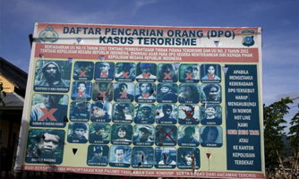 Indonesia ráo riết truy bắt kẻ tuyên bố thân IS