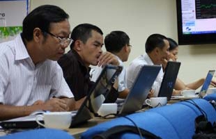 Thuế thu nhập từ chứng khoán: Trông người, ngẫm ta