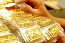 Giá vàng chấm dứt chuỗi 7 phiên tăng