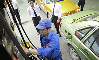 Giá dầu cao và cách đối phó của châu Á