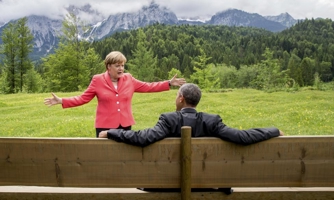 Tình bạn lâu năm Obama-Merkel