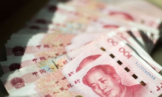 Căng thẳng Mỹ-Triều, Nhân dân tệ thành “vịnh tránh bão” mới