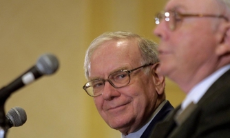 "Cánh tay phải" hơn 40 năm của Warren Buffett tại đế chế đầu tư là ai?