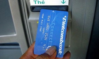 ATM ngày Tết: Đến hẹn, lại nghẽn?