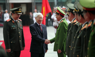 "Đấu tranh hiệu quả với tội phạm kinh tế, tham nhũng"