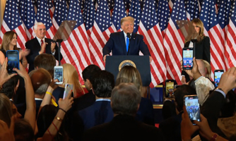 Ông Trump tuyên bố "chiến thắng"