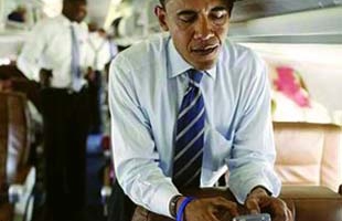 Obama lướt net vào Nhà Trắng