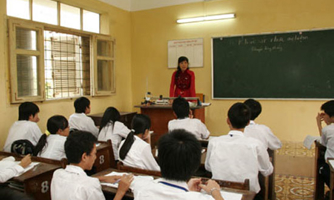 Hà Nội "hoãn" tăng học phí