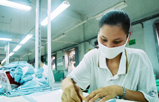 Kinh tế Mỹ suy thoái, Việt Nam có bị "vạ lây"?