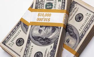 Giá USD trên thị trường tự do: Có “sóng” nhưng khó “lướt”