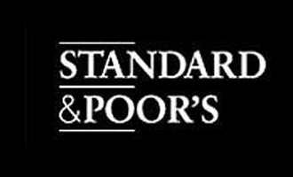 S&P hạ triển vọng định mức tín nhiệm của Việt Nam