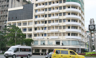 Giá thuê văn phòng cao cấp vẫn nóng