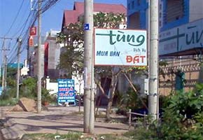 Môi giới bất động sản hết thời “tay ngang”