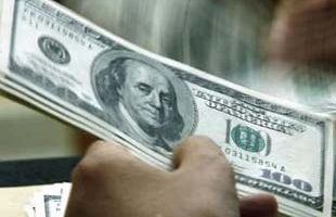 Giá USD thị trường tự do hạ nhiệt nhanh