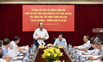 Thủ tướng yêu cầu giải trình đề xuất tăng tuổi nghỉ hưu