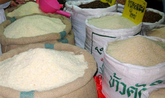 Thái Lan chi thêm 13 tỷ USD mua lúa gạo tạm trữ