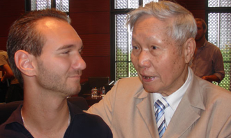 Tạm biệt Nick Vujicic