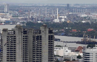 Kinh tế Thái Lan thoát suy thoái