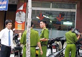 Yêu cầu tăng cường an toàn vận chuyển tiền