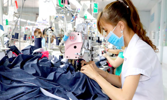 "Nhạy cảm" với Covid-19, xuất khẩu dệt may 2021 có về mốc 39 tỷ USD?